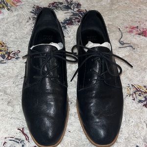 Frye Piper Oxford
